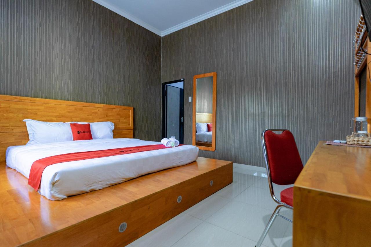 Reddoorz Syariah Near Uisu Hotel Medan