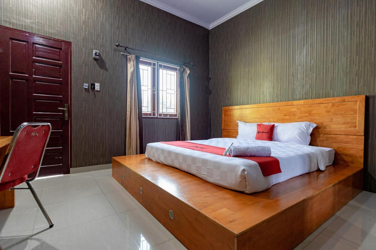 Reddoorz Syariah Near Uisu Hotel Medan