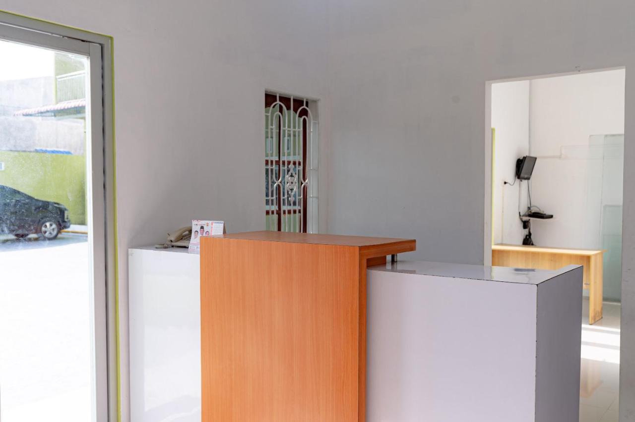Hotel Reddoorz Syariah Near Uisu